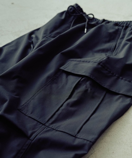 WEGO(ウィゴー)の「WEGO/【セットアップ対応商品】SOLOTEX カーゴパンツ(カーゴパンツ・メンズ・ブラック・MEDIUM/LARGE)」の19枚目の写真