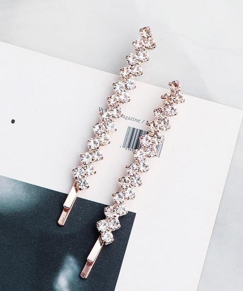 TONE SELECT GOODS（トーンセレクトグッズ）の「【float】2本セット キラキラ ビジュー ヘアピン（ヘアピン・レディース・ブラック/シルバー/マルチ/ピンクゴールド/ゴールド・FREE）」の4枚目の写真