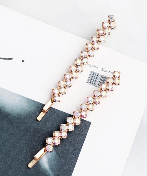 TONE SELECT GOODS（トーンセレクトグッズ）の「【float】2本セット キラキラ ビジュー ヘアピン（ヘアピン・レディース・ブラック/シルバー/マルチ/ピンクゴールド/ゴールド・FREE）」の5枚目の写真
