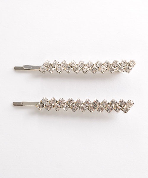 TONE SELECT GOODS（トーンセレクトグッズ）の「【float】2本セット キラキラ ビジュー ヘアピン（ヘアピン）」 WEAR