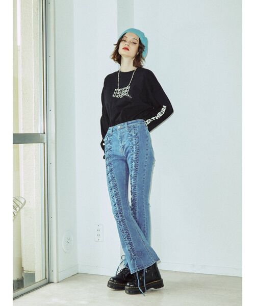 jouetie（ジュエティ）の「ミニロゴロンT（Tシャツ/カットソー・レディース・オフホワイト/ブラック/ピンク・MEDIUM）」の13枚目の写真