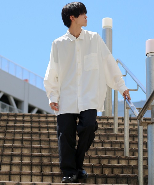SITRY（シトリー）の「Oversize Drop shoulder dolman sleeve Shirt/オーバーサイズ ドロップショルダー ドルマンスリーブ シャツ（シャツ/ブラウス・メンズ・チャコールグレー/ブラック/オフホワイト・M/L）」の16枚目の写真