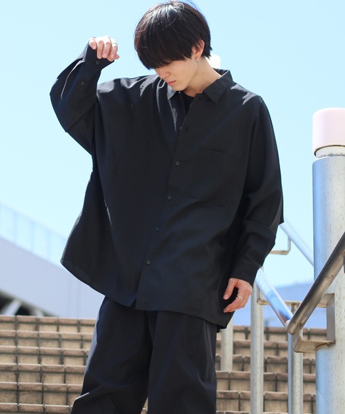 SITRY（シトリー）の「Oversize Drop shoulder dolman sleeve Shirt/オーバーサイズ ドロップショルダー ドルマンスリーブ シャツ（シャツ/ブラウス・メンズ・チャコールグレー/ブラック/オフホワイト・M/L）」の18枚目の写真