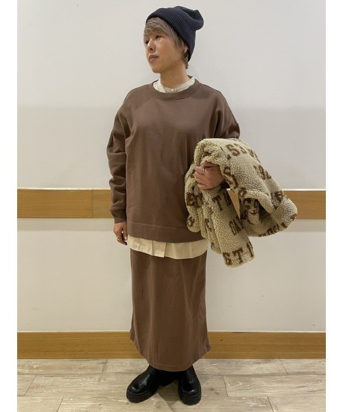 GAP（ギャップ）の「ヴィンテージ ソフトオーバーサイズ スウェット・トレーナー（スウェット・レディース・ブラック/ベージュ/カーキ/ブラウン・S/XXS/L/M/XL/XS）」の10枚目の写真