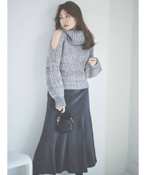 dazzlin（ダズリン）の「【吉田朱里コラボ】ショルダーオープンラメニットトップス（ニット/セーター・レディース・ベージュ/グレー/アイボリー・FREE）」の17枚目の写真