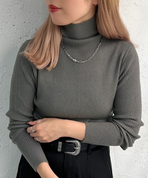 apres jour mignon（アプレジュールミニョン）の「タートルネックリブニット【ZOZOTOWN限定アイテム】（ニット/セーター・レディース・ダークブラウン/ブラック/アイボリー/ダークグリーン/ブルー系その他・X-LARGE/フリー）」の20枚目の写真