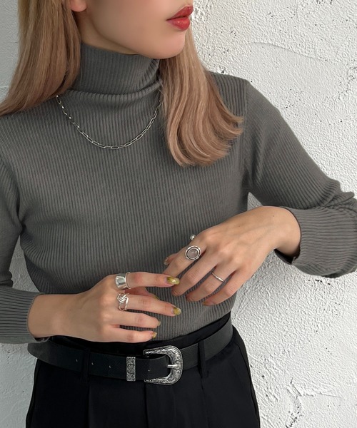 apres jour mignon（アプレジュールミニョン）の「タートルネックリブニット【ZOZOTOWN限定アイテム】（ニット/セーター・レディース・ダークブラウン/ブラック/アイボリー/ダークグリーン/ブルー系その他・X-LARGE/フリー）」の10枚目の写真