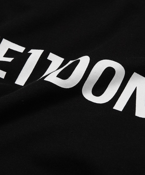 WE11DONE(ウェルダン)の「BASIC LOGO FITTED SWEATSHIRT(スウェット・レディース・ブラック/チャコールグレー/ホワイト・S/M)」の6枚目の写真