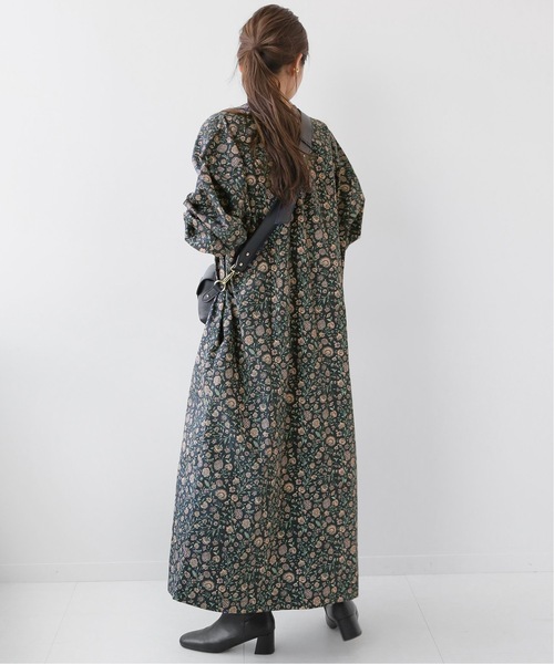 美品✨ 別注【SOIL/ソイル】RELUME 花柄マキシワンピース　グレー soil（ソイル）の「《WEB限定追加》別注【SOIL/ソイル】*RELUME FLOWER