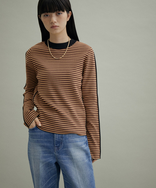 ADAM ET ROPE'(アダムエロペ)の「【サステナブル・WEB限定(一部店舗展開あり)・2WAY】バイカラーコンパクトニット(ニット/セーター・レディース・ブラウン系その他/チャコールグレー/ブラック系その他・FREE)」の21枚目の写真