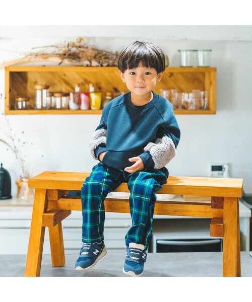 BREEZE by yumi.（ブリーズバイユミ）の「WEB限定 ボア切替あったかトレーナー【BREEZE by yumi】（スウェット・キッズ・アイボリー/ネイビー/ブラウン・110/80/140/130/120/90/100）」の11枚目の写真