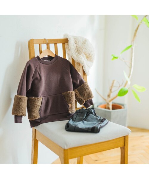 BREEZE by yumi.（ブリーズバイユミ）の「WEB限定 ボア切替あったかトレーナー【BREEZE by yumi】（スウェット・キッズ・アイボリー/ネイビー/ブラウン・110/80/140/130/120/90/100）」の13枚目の写真