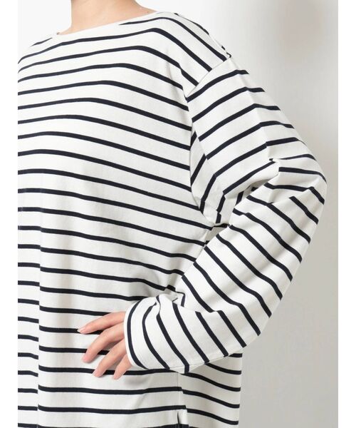 Ungrid(アングリッド)の「ボートネックボーダーロングスリーブTee(Tシャツ/カットソー・レディース・ネイビー/グリーン/ピンク・FREE)」の18枚目の写真