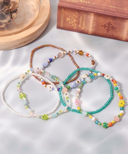 チチカカ（チチカカ）の「フラワービーズブレスレットセット（ブレスレット・レディース・その他1/その他2/その他3・FREE）」の6枚目の写真
