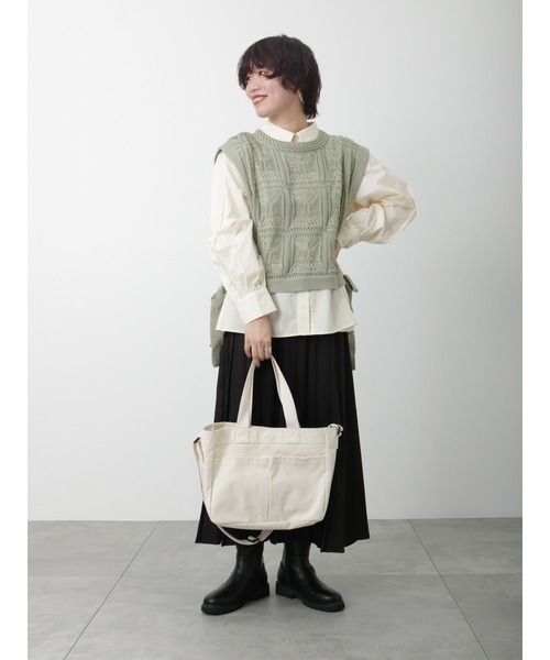 Lugnoncure(ルノンキュール)の「クロシェ編み風ベスト(ベスト・レディース・グリーン/ベージュ/ブラック・フリ-)」の16枚目の写真