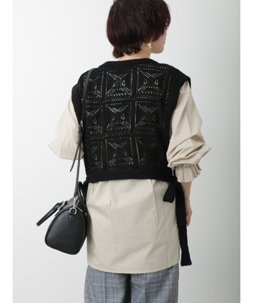 Lugnoncure(ルノンキュール)の「クロシェ編み風ベスト(ベスト・レディース・グリーン/ベージュ/ブラック・フリ-)」の8枚目の写真