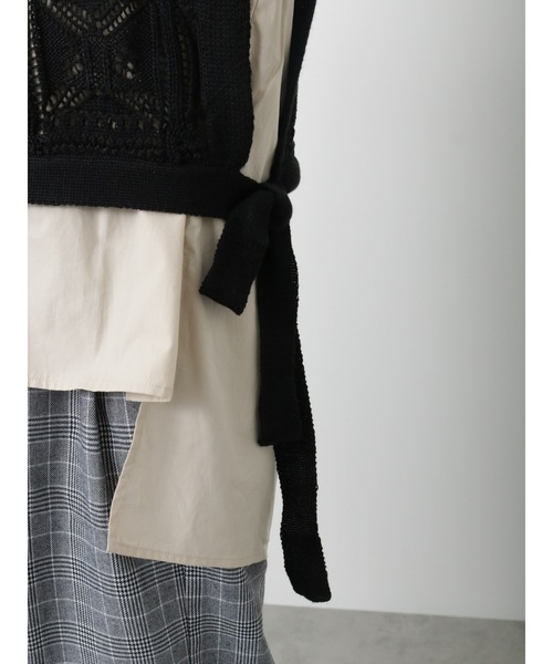 Lugnoncure(ルノンキュール)の「クロシェ編み風ベスト(ベスト・レディース・グリーン/ベージュ/ブラック・フリ-)」の5枚目の写真