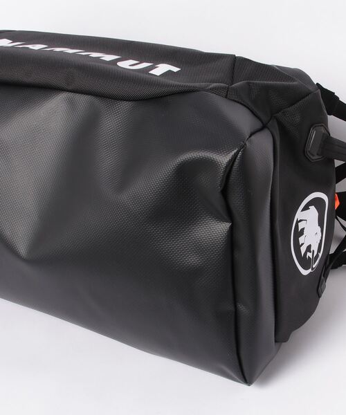Mammut(マムート)の「【背負えるダッフルバッグ】カーゴン Cargon 40L / ボストンバッグ(ボストンバッグ・メンズ・ブラック・40L)」の4枚目の写真