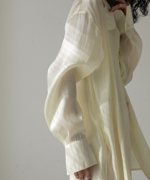 VACANCY（ヴァカンシー）の「開襟シャイニーオーバーシャツ（シャツ/ブラウス・レディース・ブルー/グレー/イエロー/グリーン・FREE）」の10枚目の写真