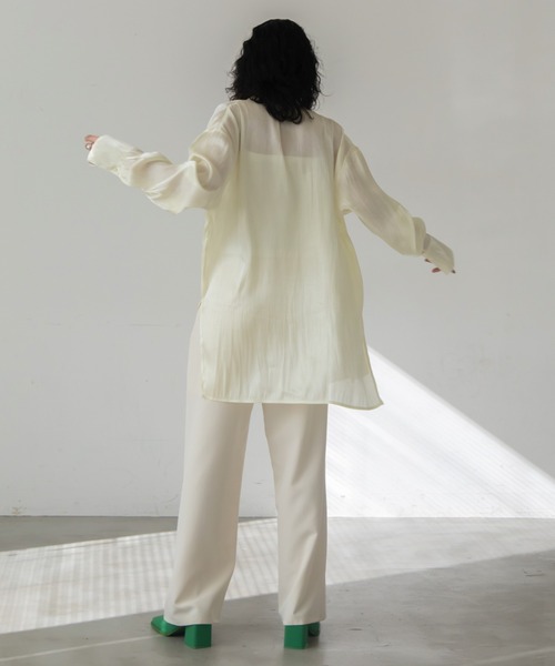 VACANCY（ヴァカンシー）の「開襟シャイニーオーバーシャツ（シャツ/ブラウス・レディース・ブルー/グレー/イエロー/グリーン・FREE）」の14枚目の写真