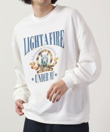 MODISH GAZE（モディシュガゼ）の「MODISH GAZE 裏毛 クルーネック 長袖 スウェット ホワイトタイガー（スウェット）」