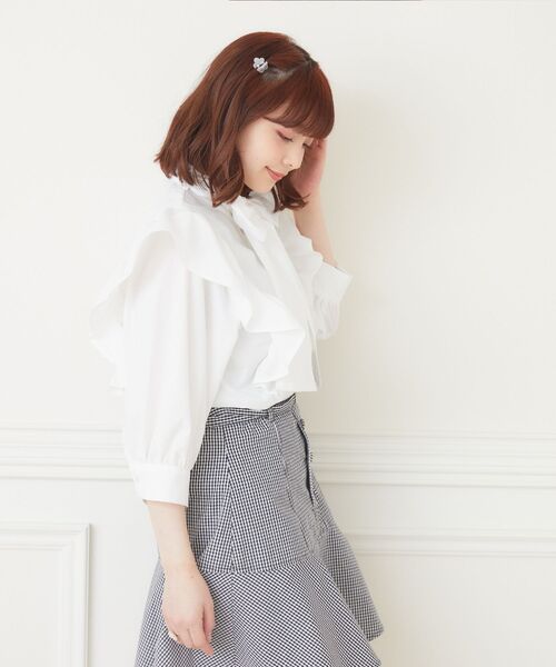 ems excite（エムズエキサイト）の「ロゴ刺繍ボウタイBL（シャツ/ブラウス・レディース・ブルー/ブルー系その他/ホワイト・FREE）」の9枚目の写真