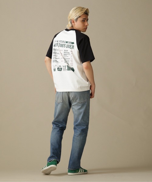 AVIREX（アヴィレックス）の「ウェストコースト メニューデザイン 半袖 ラグラン Tシャツ / WESTCOAST MENU DESIGN RAGLAN T-SHIRT /  アヴィレックス / AVIREXＷＥＳＴ　ＣＯＡＳＴ　ＳＳ　ＢＢ　ＴＥＥ　ＭＥＮＵ（Tシャツ/カットソー・メンズ・ブラック/ネイビー/ゴールド・M/L/2XL/XL）」の17枚目の写真