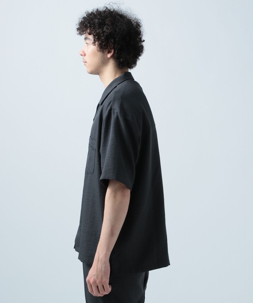 BAYFLOW(ベイフロー)の「〈セットアップ可〉UMW オープンカラー半袖シャツ【吸水速乾・UVケア】(シャツ/ブラウス・メンズ・ブラック/アイボリー/カーキ/ライトブルー/グレー/ネイビー・SMALL/MEDIUM/LARGE)」の14枚目の写真