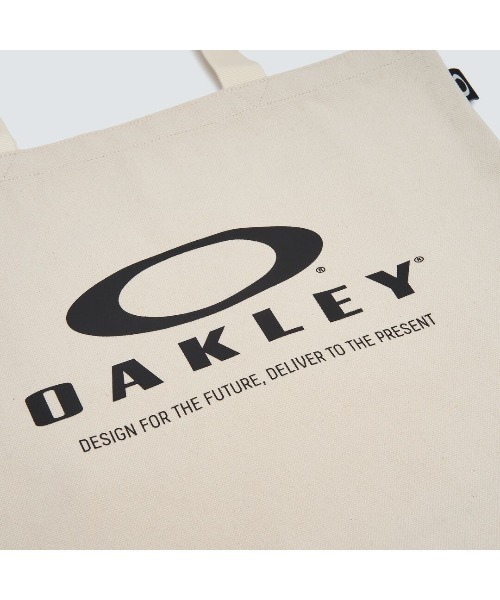 OAKLEY(オークリー)の「オークリー ESSENTIAL CANVAS TOTE 7.0/トートバッグ/TRAINING/OAKLEY(トートバッグ・メンズ・ブラック/クリーム・U)」の8枚目の写真