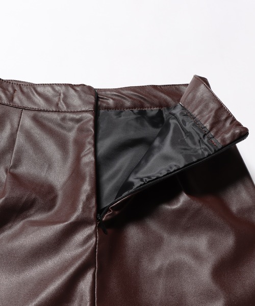 ROOPTOKYO(ループトウキョウ)の「▲Leather Mini Skirt / レザーミニスカート レザースカート(スカート・レディース・ブラック/ダークブラウン/ベージュ・S/M/L)」の12枚目の写真