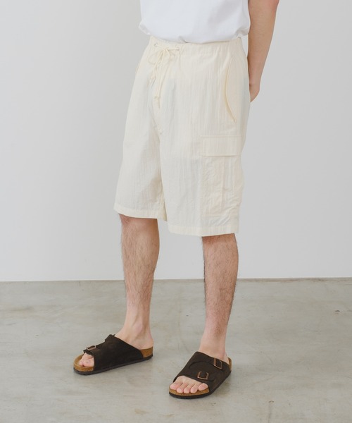 WHIMSIC(ウィムジック)の「【UNISEX】M-51フィールドカーゴナイロンショートパンツ(カーゴパンツ・メンズ・オフホワイト/ネイビー/ブラック・FREE)」の16枚目の写真
