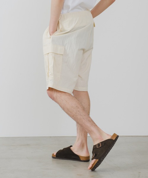 WHIMSIC(ウィムジック)の「【UNISEX】M-51フィールドカーゴナイロンショートパンツ(カーゴパンツ・メンズ・オフホワイト/ネイビー/ブラック・FREE)」の17枚目の写真