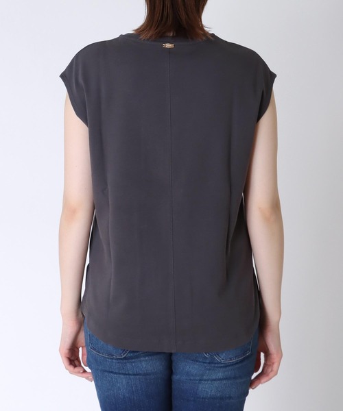 Jines(ジネス)の「ポケットTシャツ ★プレミアムスムースカットソー(Tシャツ/カットソー・レディース・オフホワイト/ブラック/グリーン/チャコールグレー・38)」の6枚目の写真