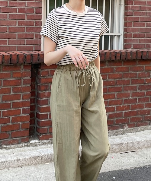 LE MORE（リモア）の「シンプルコンパクトボーダーTシャツ（Tシャツ/カットソー・レディース・オリーブ/ブラック/アイボリー・FREE）」の9枚目の写真