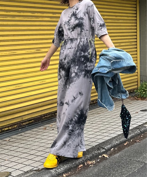 セール】タイダイ配色ドロストギャザーロングワンピース