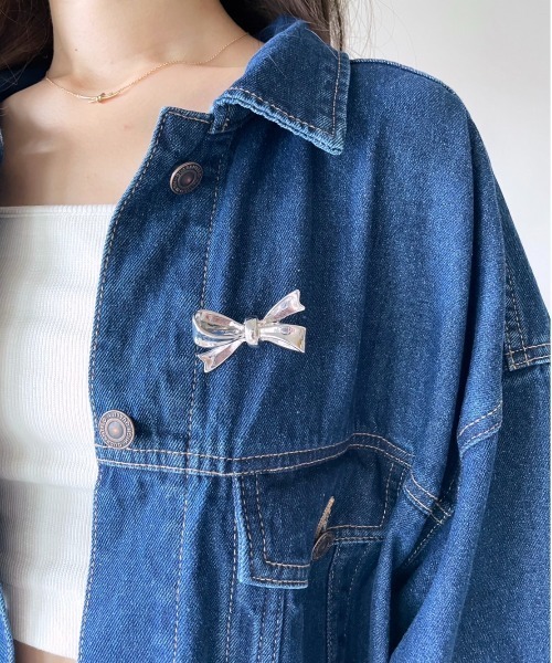 Heather（ヘザー）の「リボンモチーフブローチ　969509（ブローチ/コサージュ・レディース・シルバー/ゴールド・ONE SIZE）」の2枚目の写真