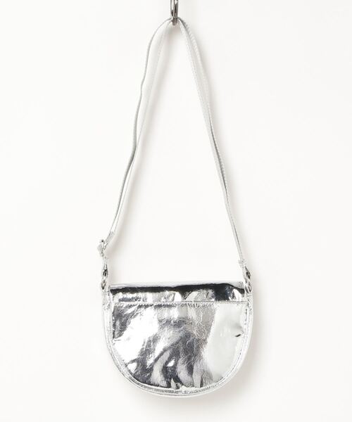 Levi's(リーバイス)の「Levi's/リーバイス LEVI'S(R)ACCESSORY SMALL クロスボディバッグ シルバー(ショルダーバッグ・レディース・シルバー・OS)」の2枚目の写真