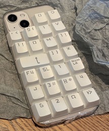 Os Occasions（オズオケージョンズ）の「【ＺＯＺＯＴＯＷＮ限定】【Ｏｓ／オズ】テンキースマホケース（スマホケース/カバー・メンズ）」