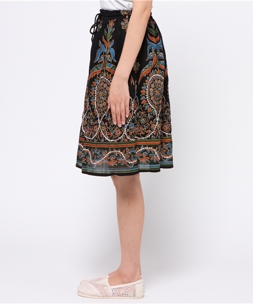 チャイハネ（チャイハネ）の「【チャイハネ】スパンコール刺繍パハージャミニスカート（スカート・レディース・ブルー/イエロー/ピンク/ホワイト/ブラック・FREE）」の7枚目の写真