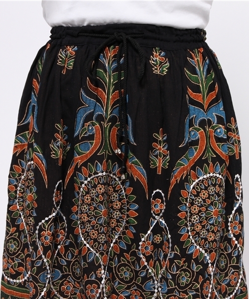 チャイハネ（チャイハネ）の「【チャイハネ】スパンコール刺繍パハージャミニスカート（スカート・レディース・ブルー/イエロー/ピンク/ホワイト/ブラック・FREE）」の13枚目の写真