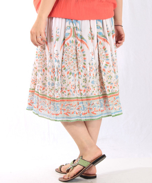 チャイハネ（チャイハネ）の「【チャイハネ】スパンコール刺繍パハージャミニスカート（スカート・レディース・ブルー/イエロー/ピンク/ホワイト/ブラック・FREE）」の22枚目の写真