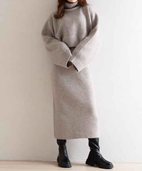 attiree(アティレー)の「【SET ITEM】ショート丈ニット タイトスカート(ワンピース・レディース・ベージュ/グレー/ピンク/アイボリー・SMALL/MEDIUM/LARGE)」の15枚目の写真