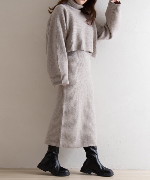 attiree(アティレー)の「【SET ITEM】ショート丈ニット タイトスカート(ワンピース・レディース・ベージュ/グレー/ピンク/アイボリー・SMALL/MEDIUM/LARGE)」の16枚目の写真