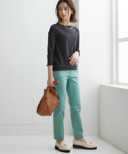 nissen（ニッセン）の「細リブクルーネックカットソートップス（Tシャツ/カットソー・レディース・コーラル/ブラウン系/ネイビー/ブラック/ホワイト×ブラック/サックスブルー/オフホワイト/ライトグレー/レッド/ネイビー×ホワイト・LL/L/S/M/3L）」の22枚目の写真