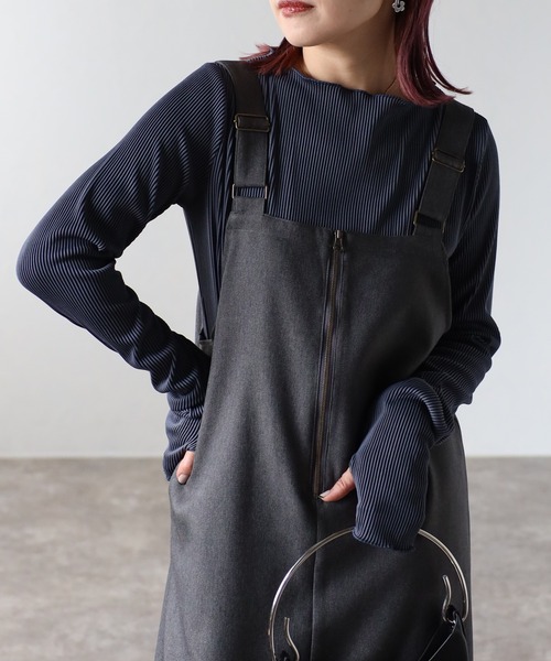 ap retro（アプレトロ）の「プリーツメロウロンTee / サムホールデザイン（Tシャツ/カットソー・レディース・アイボリー/ブラック/ブルー/ベージュ・FREE）」の4枚目の写真