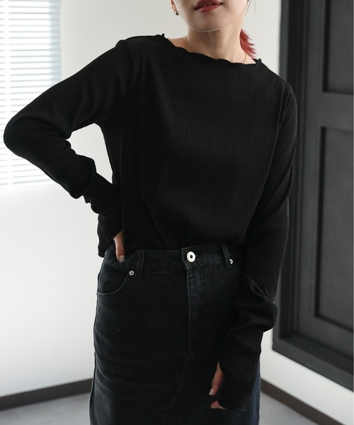 ap retro（アプレトロ）の「プリーツメロウロンTee / サムホールデザイン（Tシャツ/カットソー・レディース・アイボリー/ブラック/ブルー/ベージュ・FREE）」の20枚目の写真