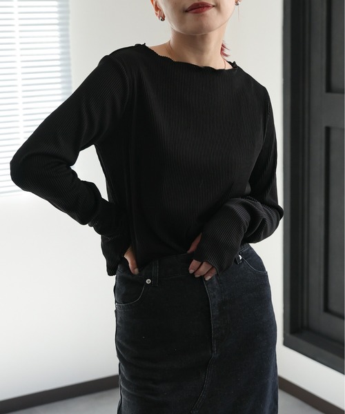 ap retro（アプレトロ）の「プリーツメロウロンTee / サムホールデザイン（Tシャツ/カットソー・レディース・アイボリー/ブラック/ブルー/ベージュ・FREE）」の22枚目の写真