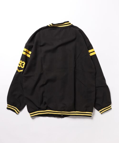 Burner(バーナー)の「【OKUOKU 0909】オーバーシルエット スタジャン oku-outer-656366463032-26 U1(テーラードジャケット・レディース・ホワイト/ブラック・XL/L/M)」の3枚目の写真