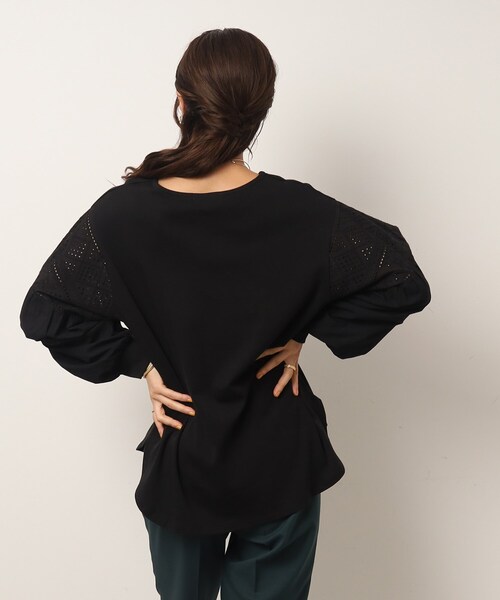 DRESKIP(ドレスキップ)の「◆【ぽわん袖で二の腕カバー】 刺繍デザイン切り替えトップス(Tシャツ/カットソー・レディース・ブラック/グリーン/こしょう色系/ライトベージュ・03/02/04)」の10枚目の写真