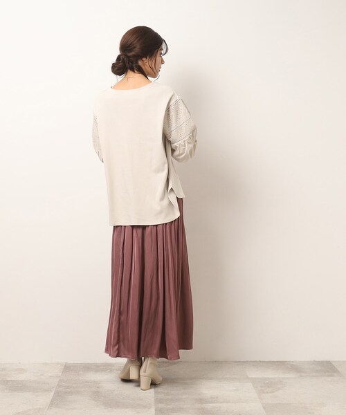 DRESKIP(ドレスキップ)の「◆【ぽわん袖で二の腕カバー】 刺繍デザイン切り替えトップス(Tシャツ/カットソー・レディース・ブラック/グリーン/こしょう色系/ライトベージュ・03/02/04)」の20枚目の写真